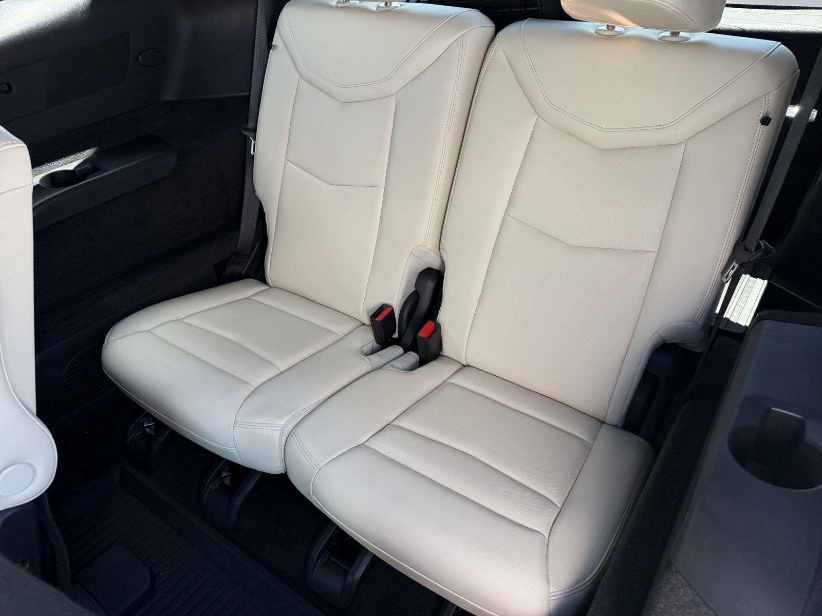 2024 Cadillac XT6 Base