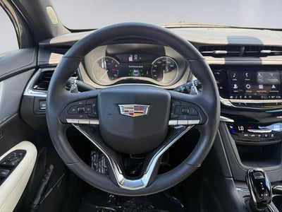 2024 Cadillac XT6 Base