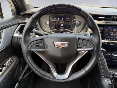 2023 Cadillac XT6 Base