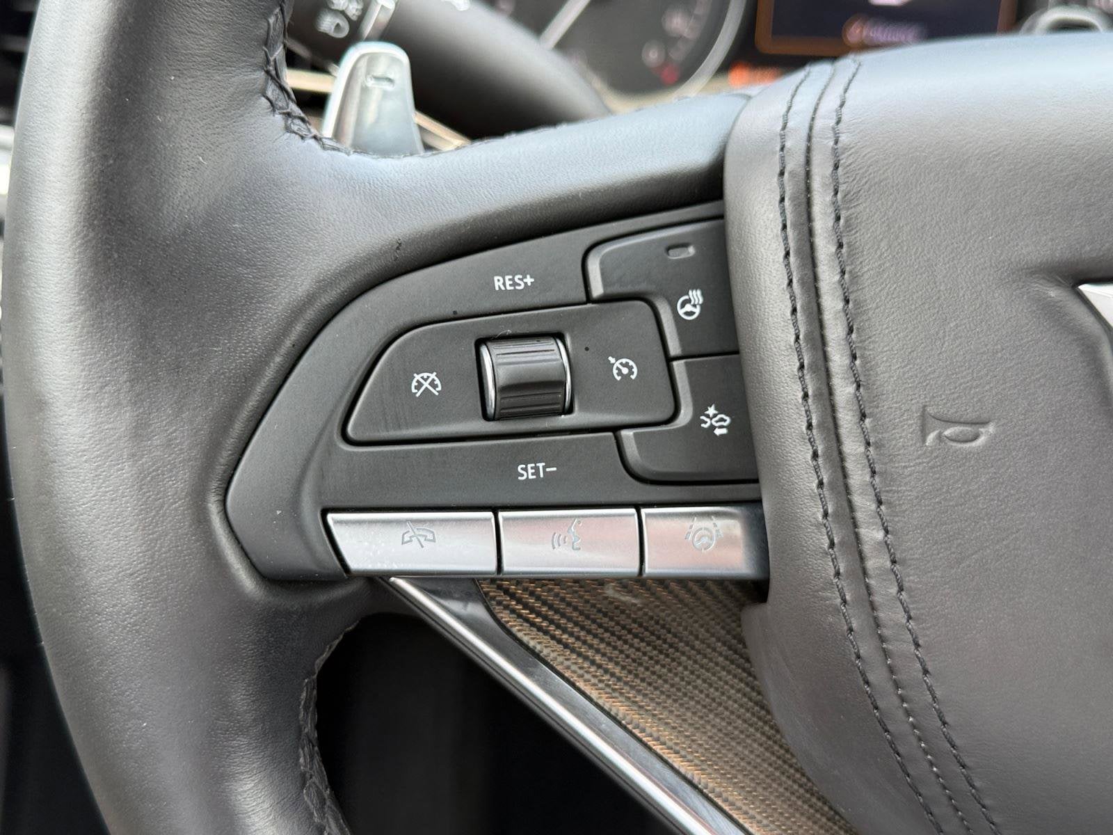 2023 Cadillac XT6 Base