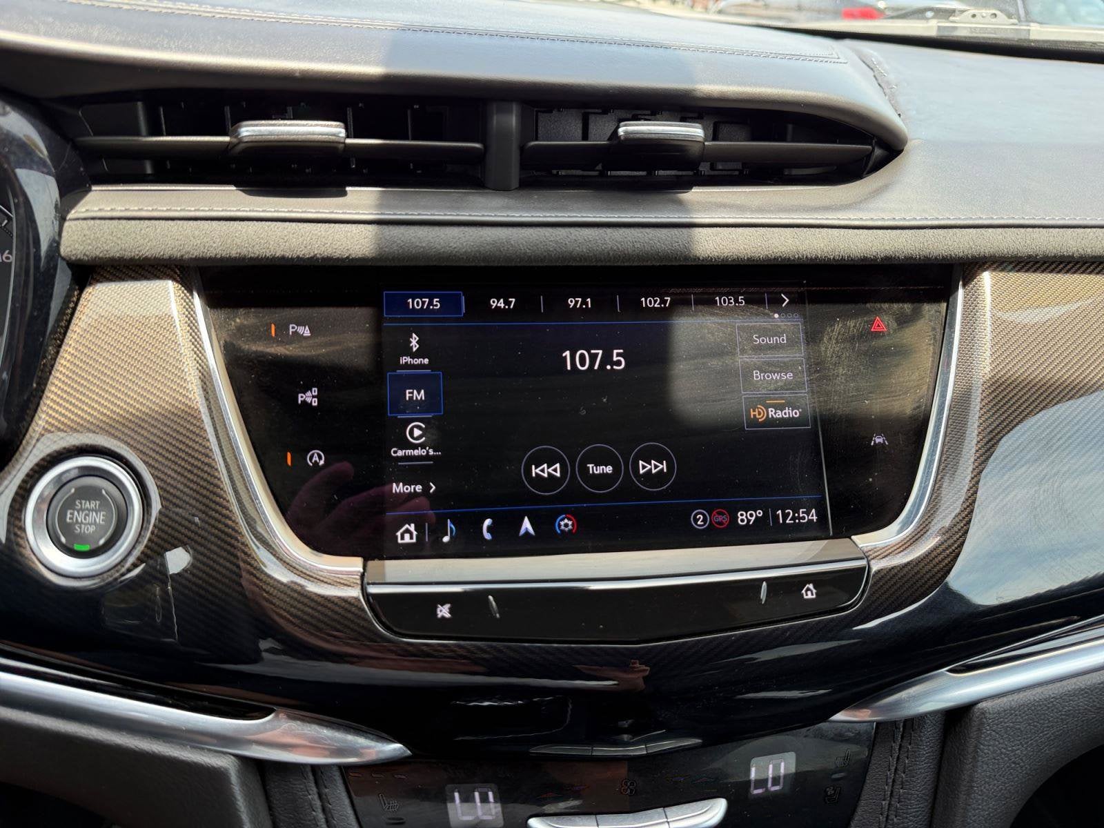 2023 Cadillac XT6 Base