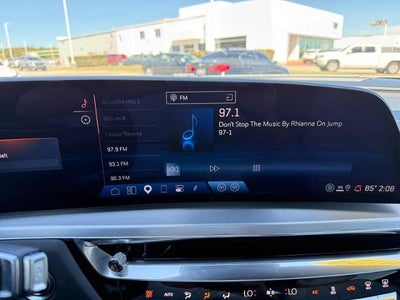 2024 Cadillac LYRIQ 4dr Luxury w/1SD