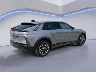 2024 Cadillac LYRIQ Sport 2