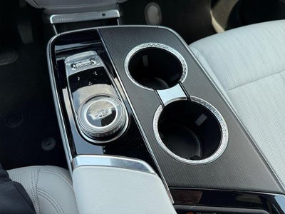 2024 Cadillac LYRIQ Sport 2