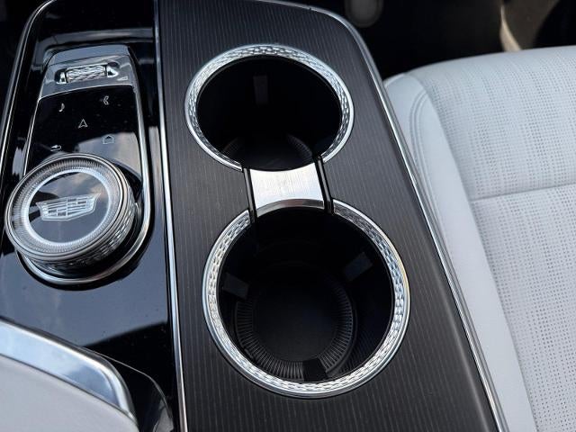 2024 Cadillac LYRIQ Sport 2