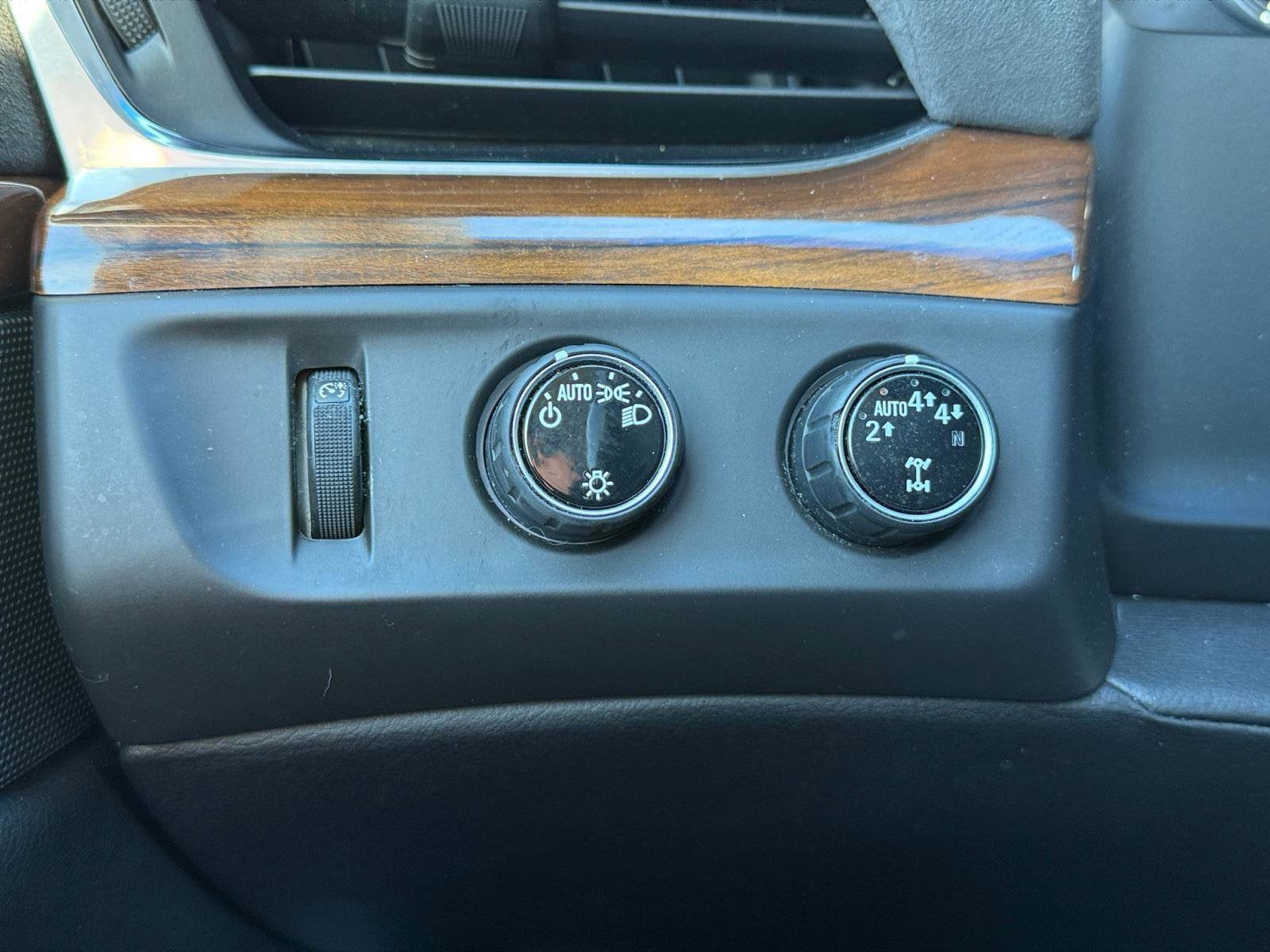 2017 Cadillac Escalade Base