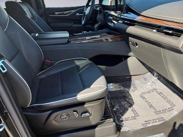 2023 Cadillac Escalade 4WD Premium Luxury