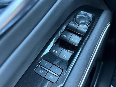 2023 Cadillac Escalade 4WD Premium Luxury