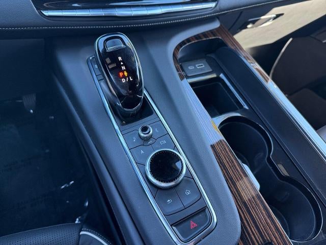 2023 Cadillac Escalade 4WD Premium Luxury