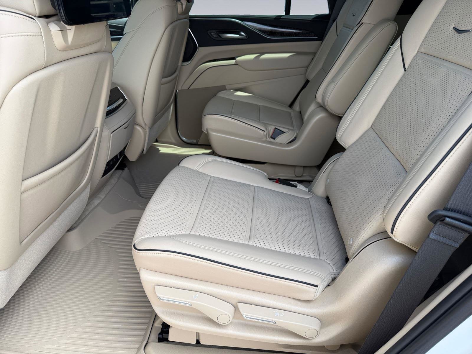2023 Cadillac Escalade Base