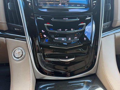 2019 Cadillac Escalade 4WD Platinum