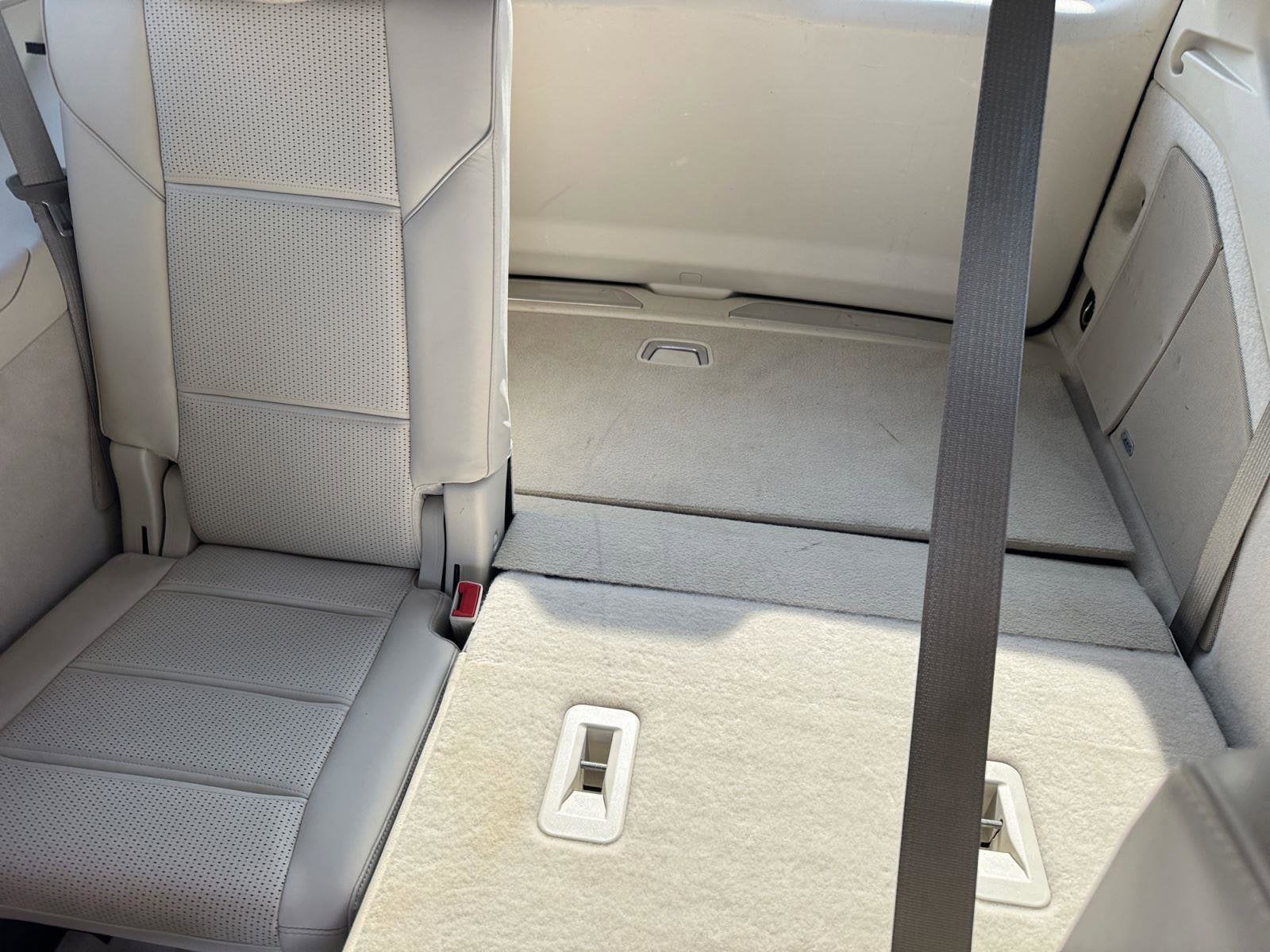 2022 Cadillac Escalade Base