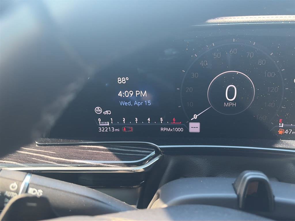 2023 Cadillac Escalade Base