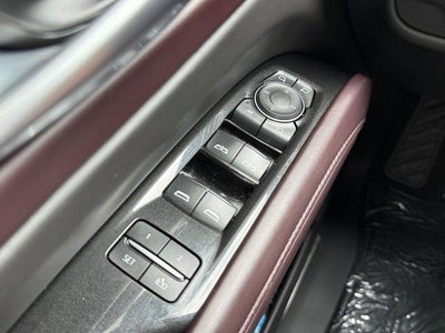 2023 Cadillac Escalade 4WD Sport Platinum