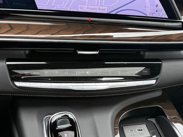 2024 Cadillac Escalade 4WD Sport Platinum
