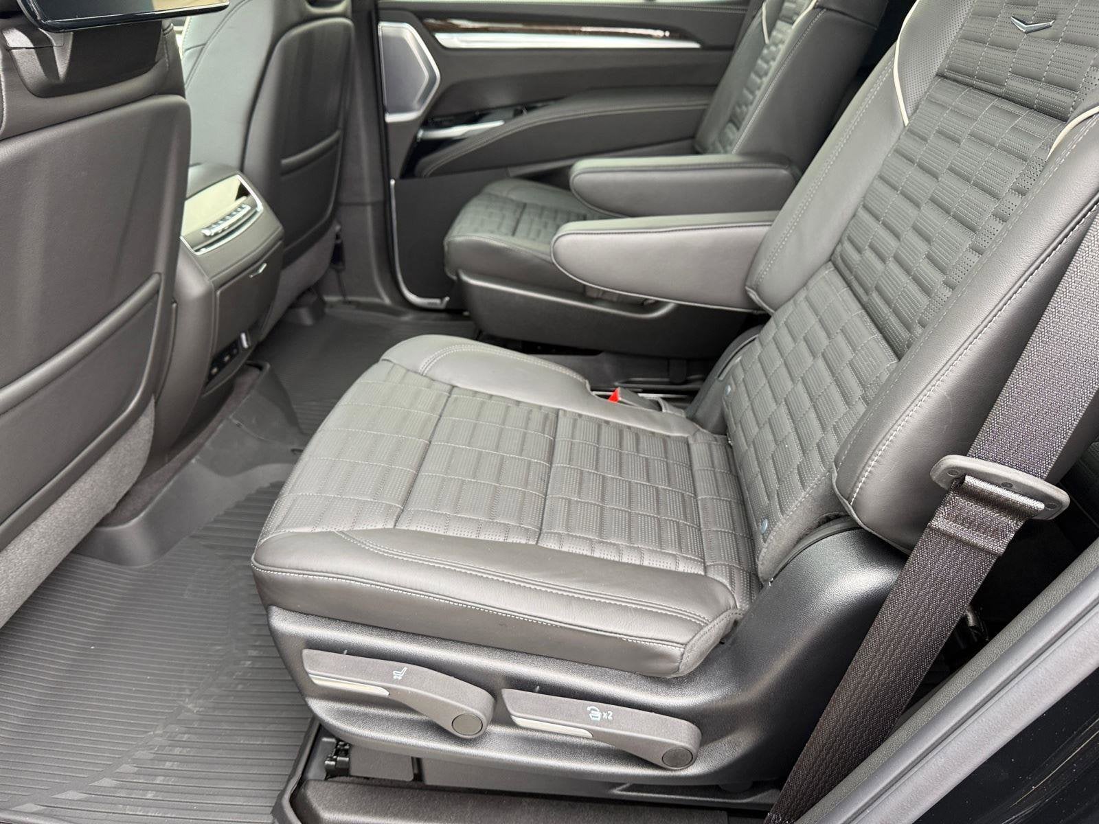 2026 Cadillac Escalade Base