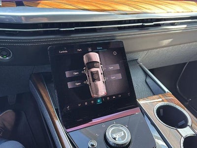 2025 Cadillac Escalade 4WD Sport Platinum
