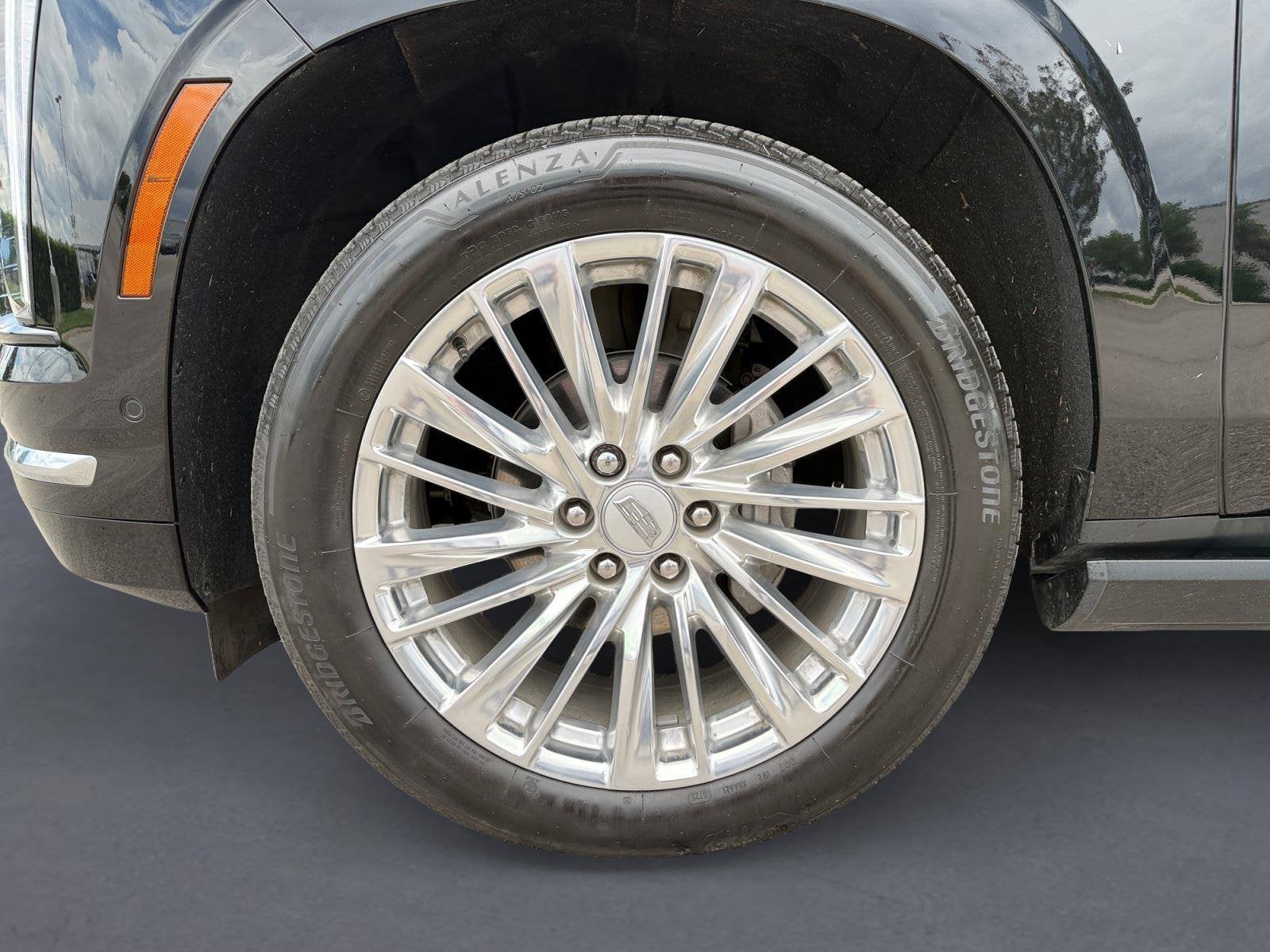 2025 Cadillac Escalade ESV Base
