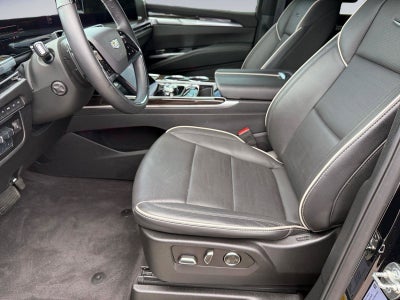 2025 Cadillac Escalade ESV Base