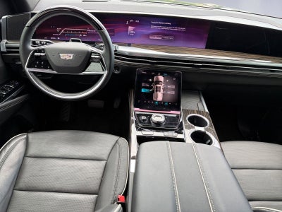 2025 Cadillac Escalade ESV Base