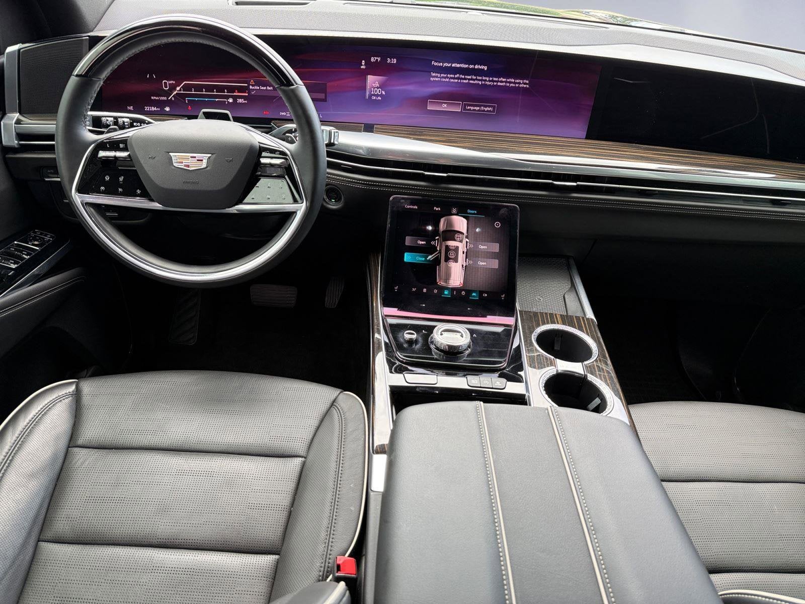 2025 Cadillac Escalade ESV Base