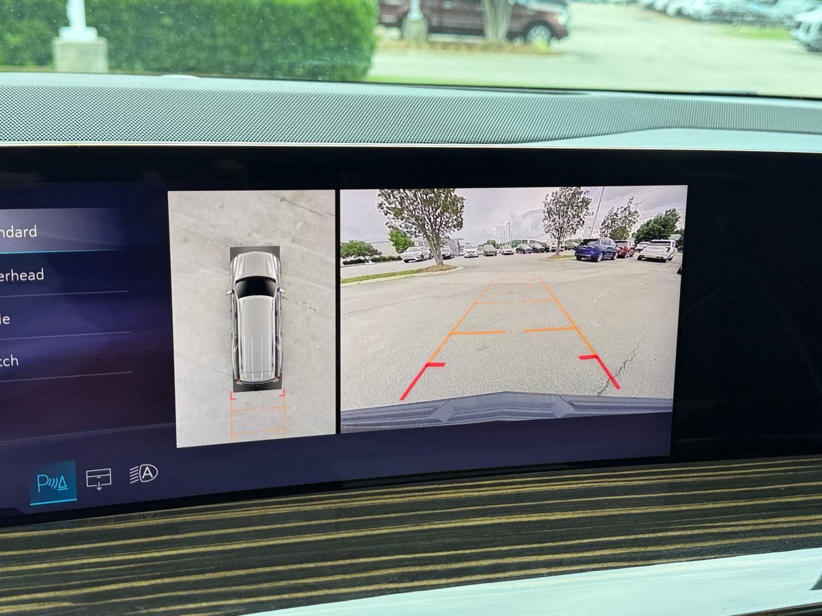 2025 Cadillac Escalade ESV Base