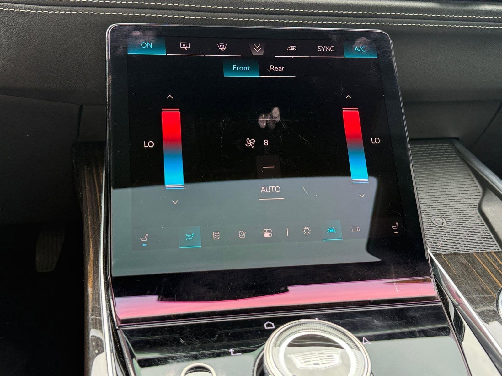2025 Cadillac Escalade ESV Base