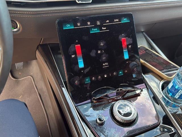 2025 Cadillac Escalade ESV 4WD Premium Luxury