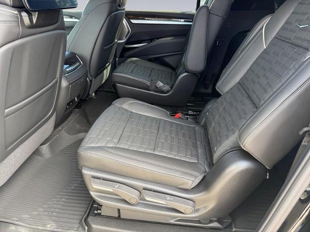 2027 Cadillac Escalade ESV 4WD Platinum Sport