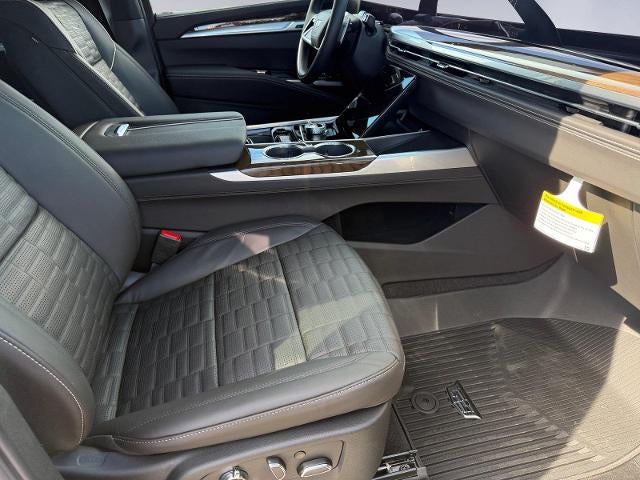 2027 Cadillac Escalade ESV 4WD Platinum Sport