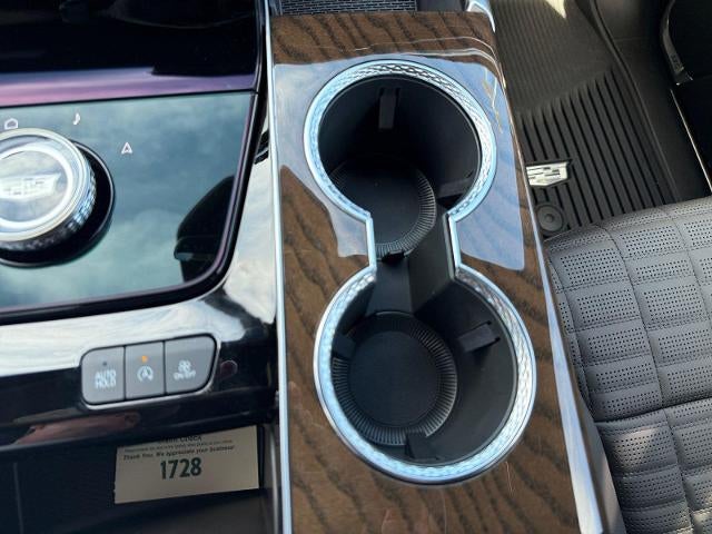 2027 Cadillac Escalade ESV 4WD Platinum Sport