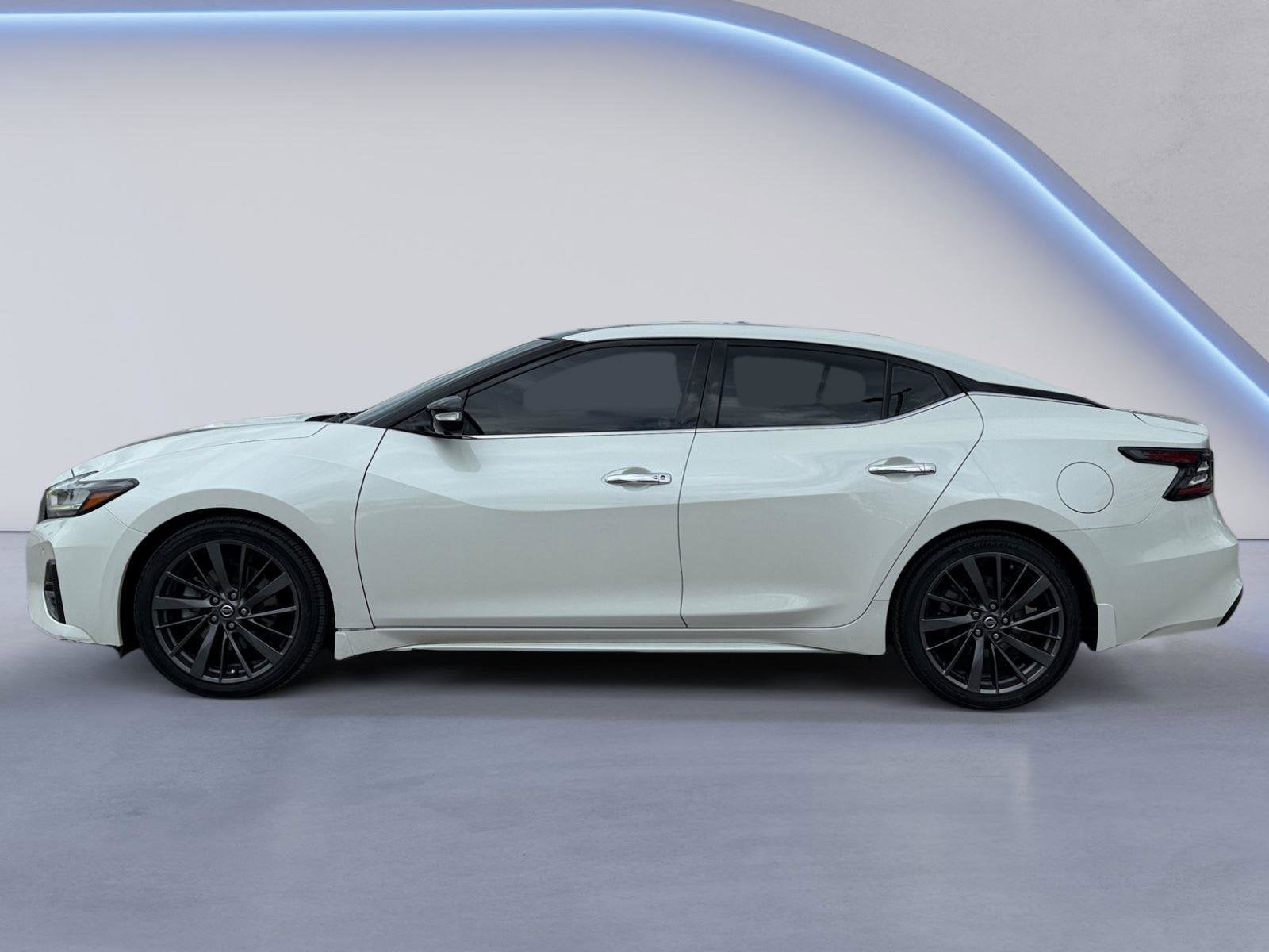 2020 Nissan Maxima Base