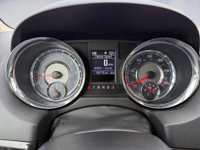 2013 Chrysler Town & Country Base