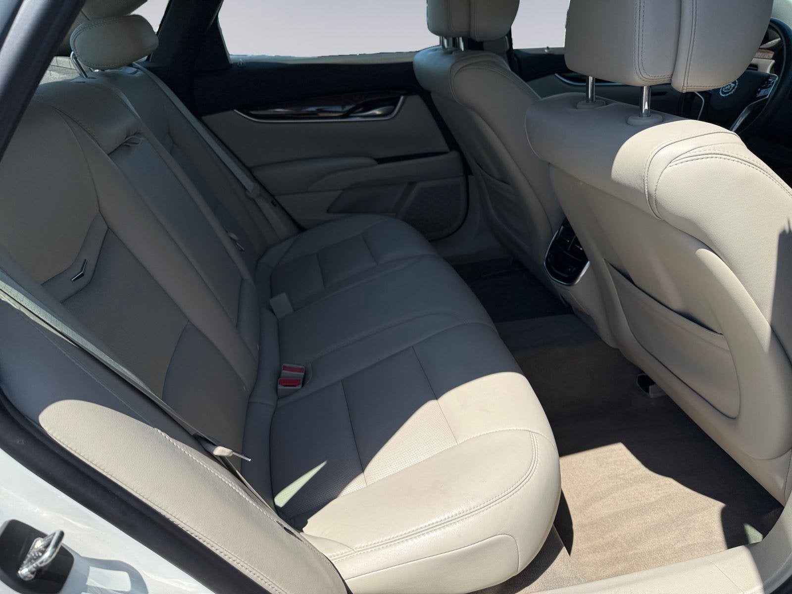 2013 Cadillac XTS Base