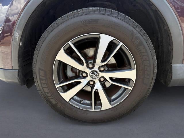 2016 Toyota RAV4 AWD 4dr XLE (Natl)