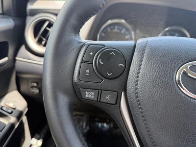 2016 Toyota RAV4 AWD 4dr XLE (Natl)