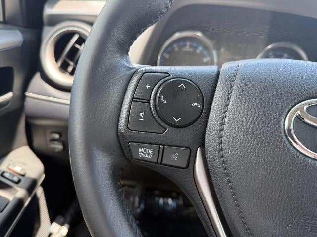 2016 Toyota RAV4 AWD 4dr XLE (Natl)