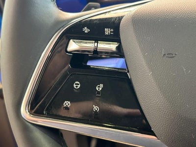 2025 Cadillac OPTIQ AWD 4dr Luxury w/1SE