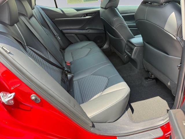 2022 Toyota Camry SE Auto (SE)