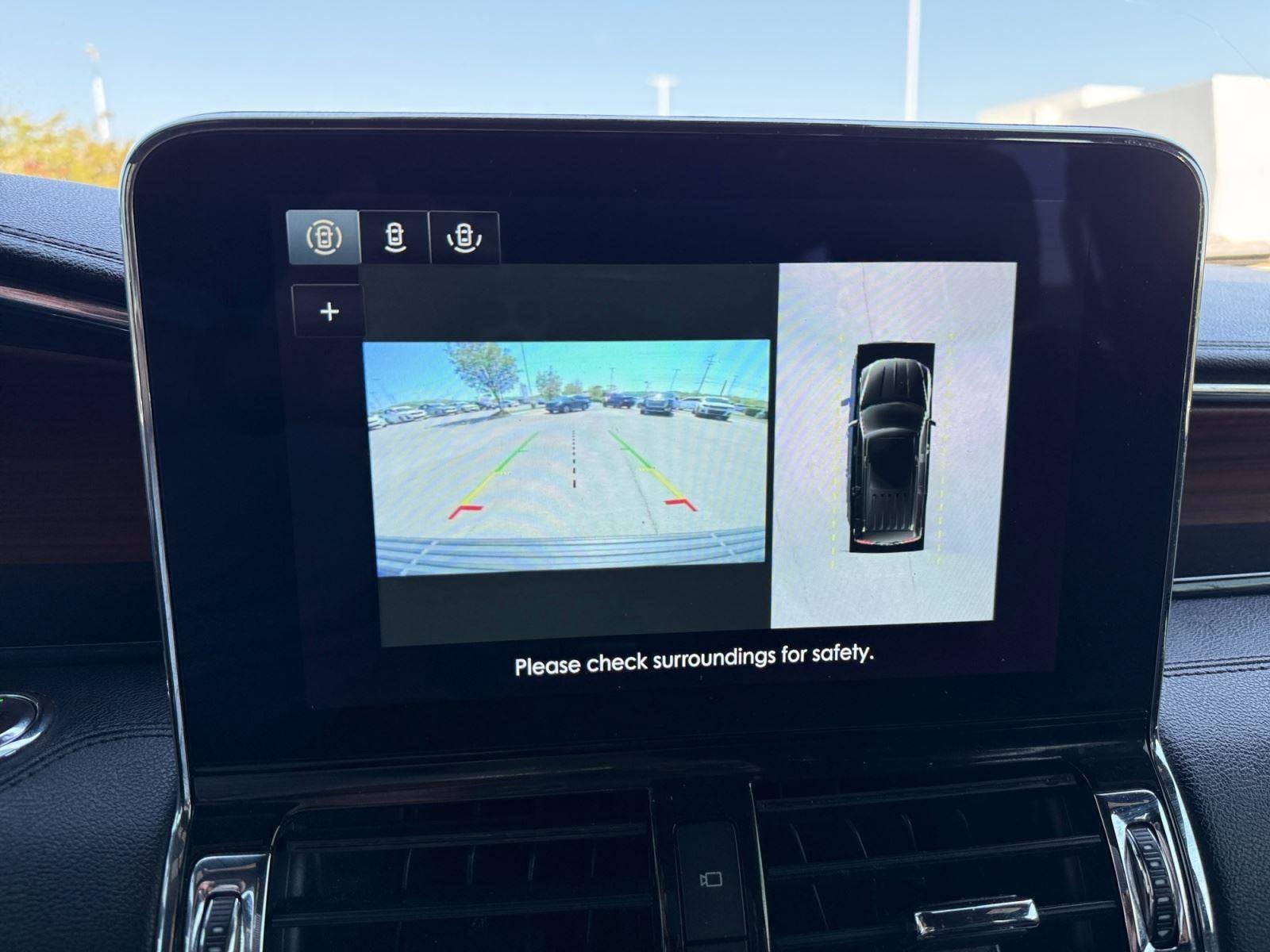 2021 Lincoln Navigator Base