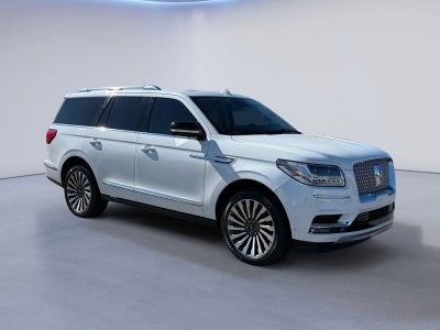 2021 Lincoln Navigator Base