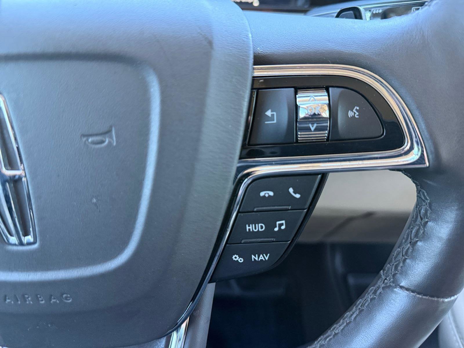 2021 Lincoln Navigator Base