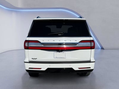 2021 Lincoln Navigator Base