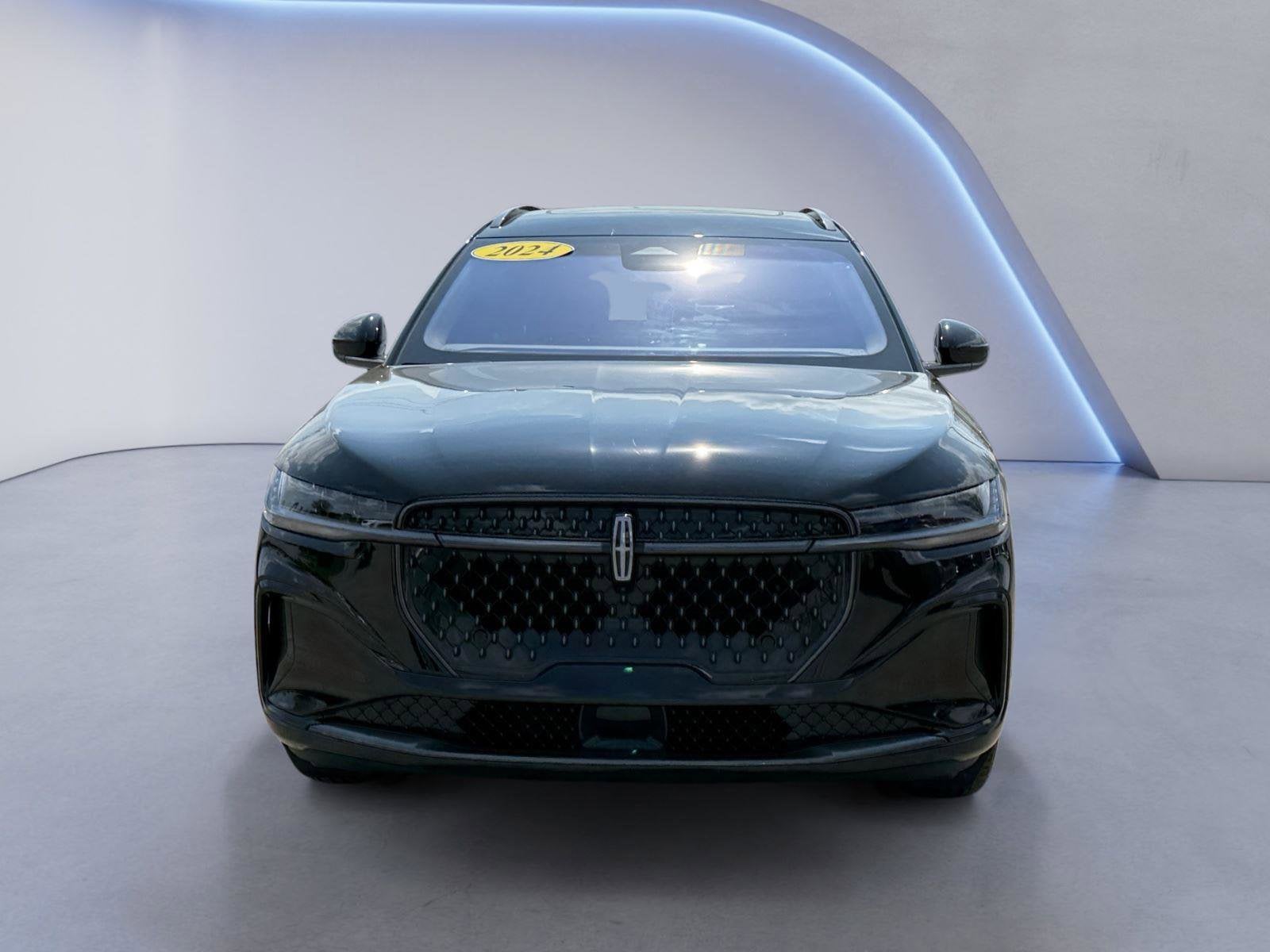 2024 Lincoln Nautilus Base