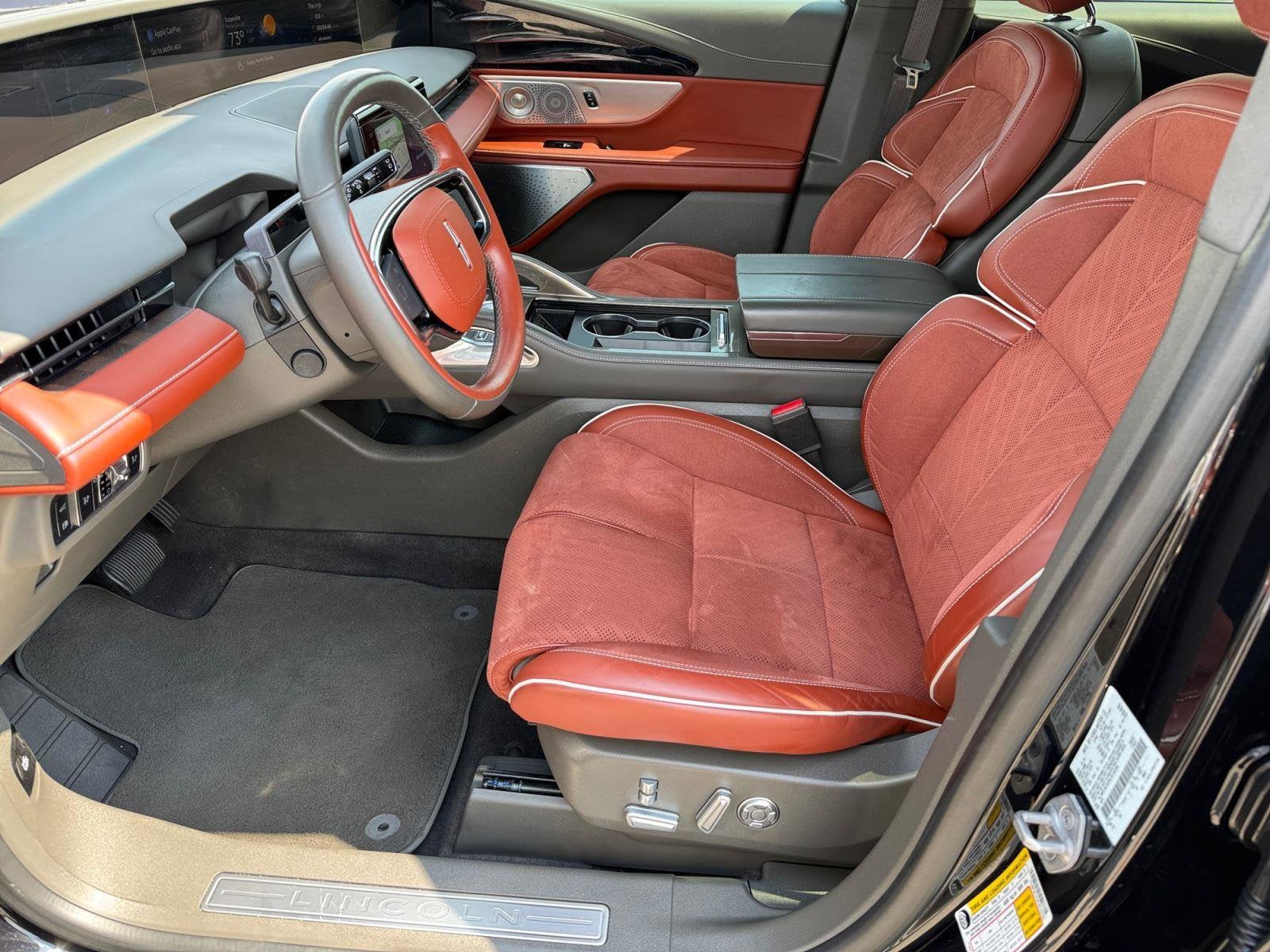 2024 Lincoln Nautilus Base