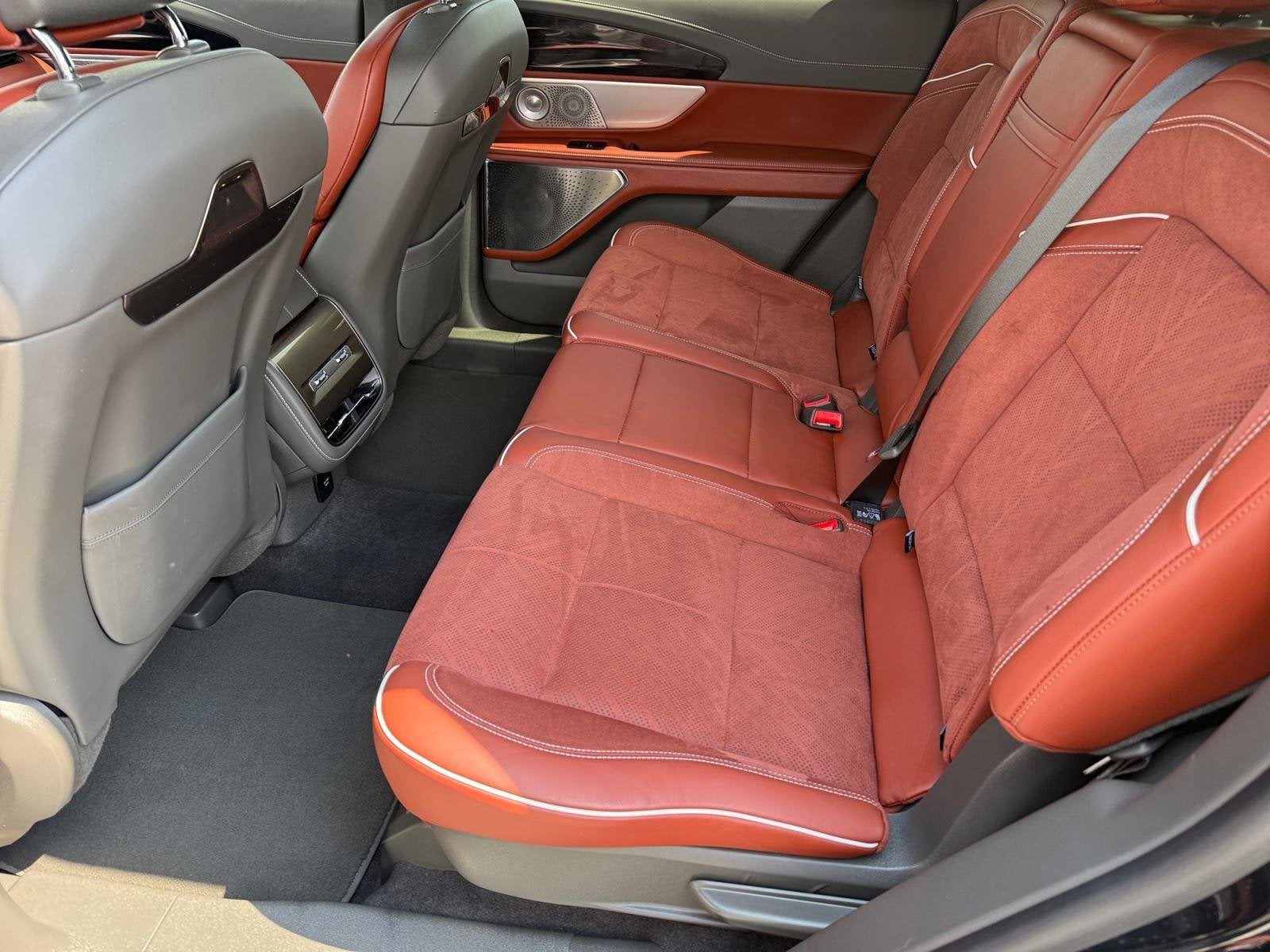 2024 Lincoln Nautilus Base