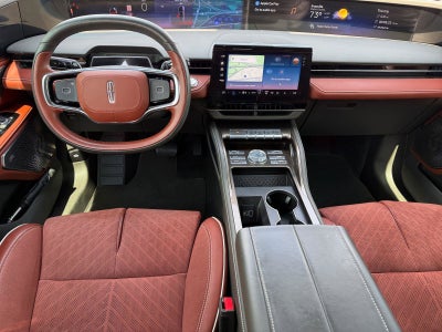 2024 Lincoln Nautilus Base