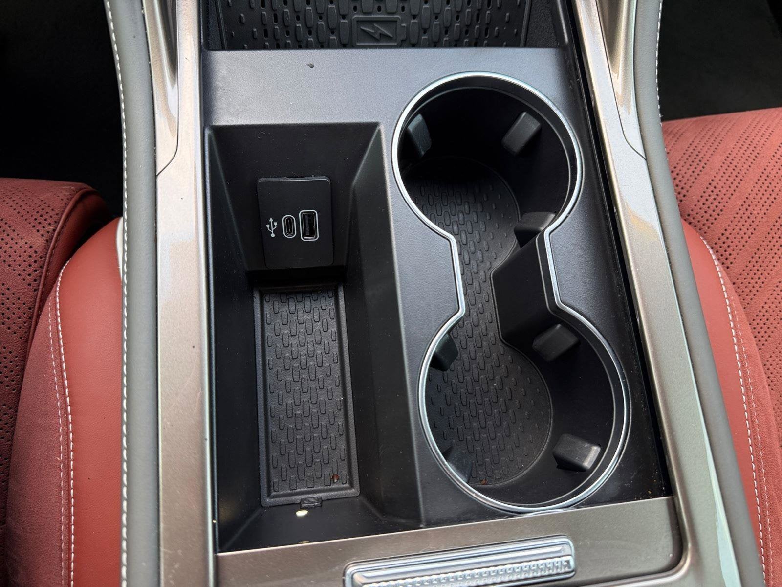 2024 Lincoln Nautilus Base