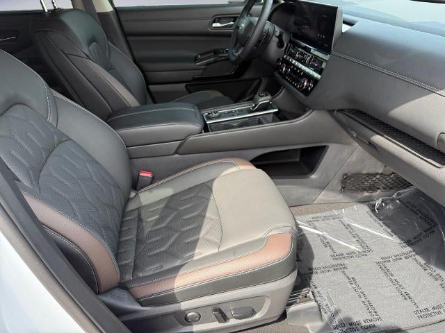 2026 Nissan Pathfinder Platinum 4WD