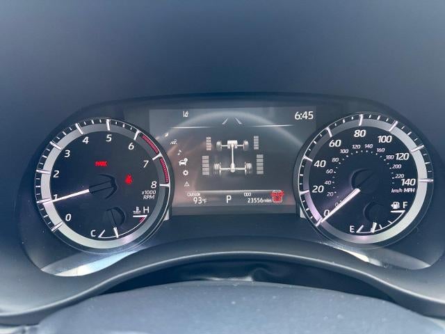 2024 Toyota Highlander LE AWD (SE)
